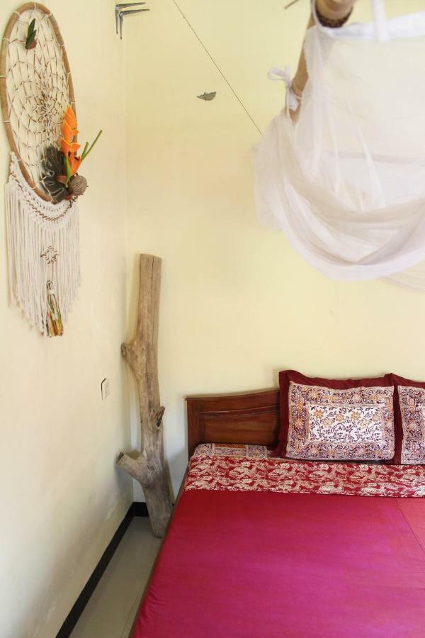 Appartement Harrys Oceanhouse 2 Pacitan Extérieur photo