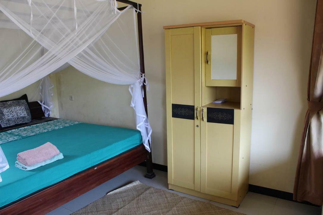 Appartement Harrys Oceanhouse 2 Pacitan Extérieur photo